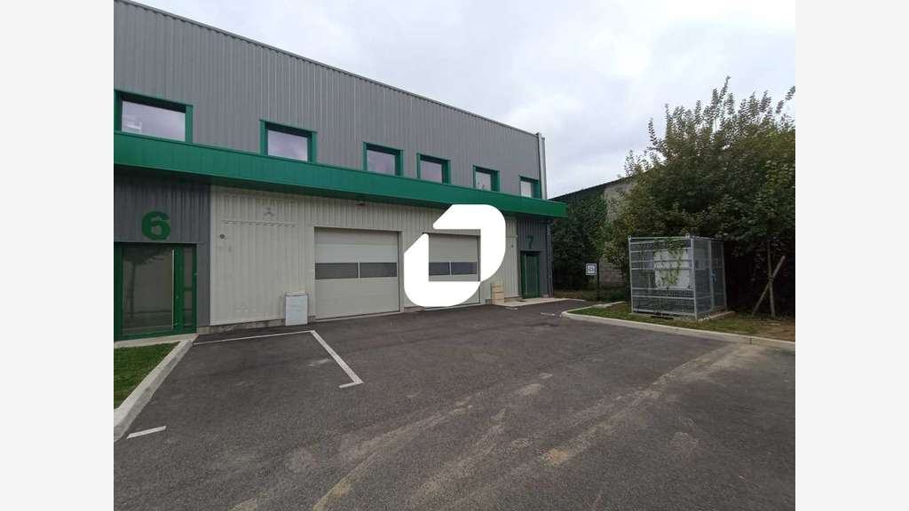 A louer Local d'activité 462m² Mions