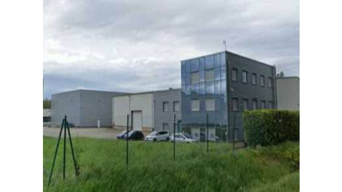 Local d'activité 3544m² à louer Miribel-Les Échets