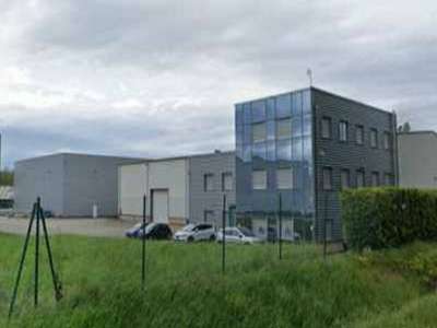 Bâtiment 3544m² à louer à Miribel-Les Echets