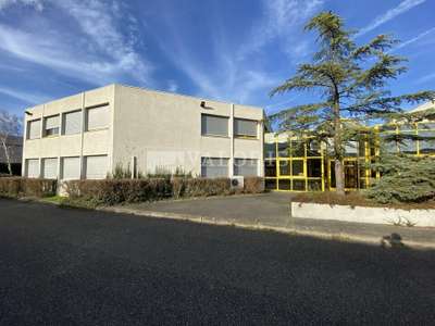 Location Locaux d'activités - Entrepôts à Miribel