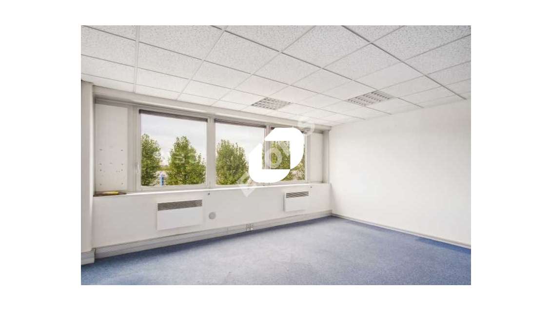 A louer Local d'activité 662m² Mitry mory