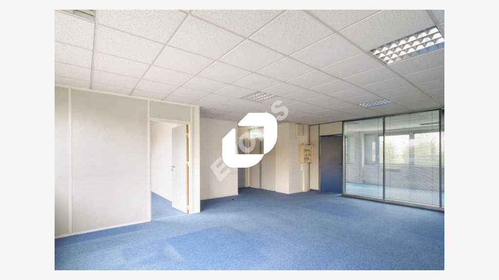 A louer Local d'activité 662m² Mitry mory