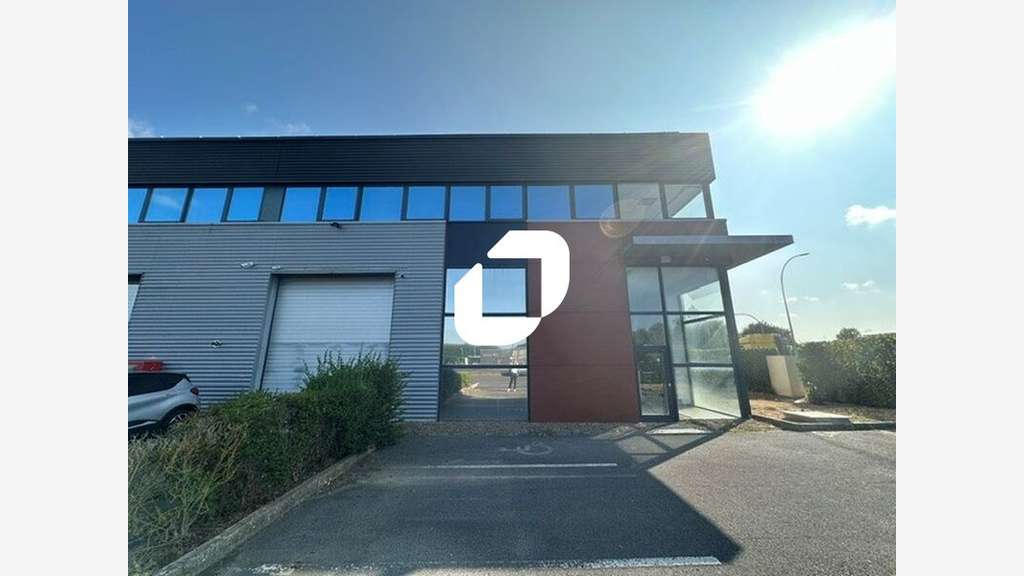 A louer Local d'activité 679m² Mitry mory