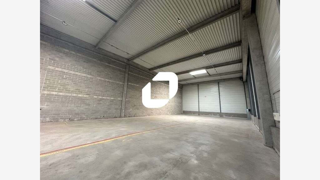 A louer Local d'activité 679m² Mitry mory