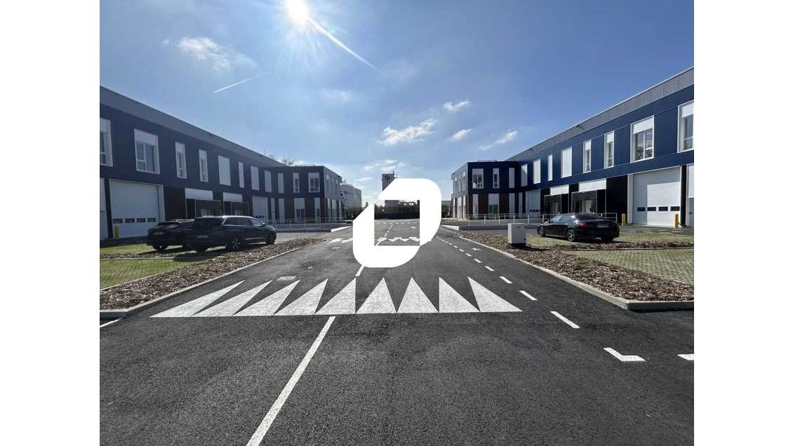 A louer Local d'activité 841m² Moissy cramayel