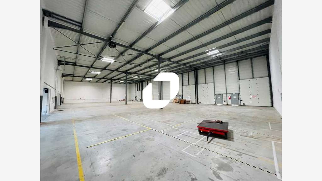 A louer Local d'activité 3036m² Moissy cramayel