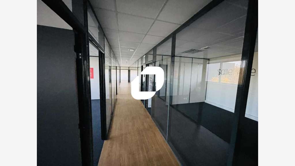 A louer Local d'activité 3036m² Moissy cramayel