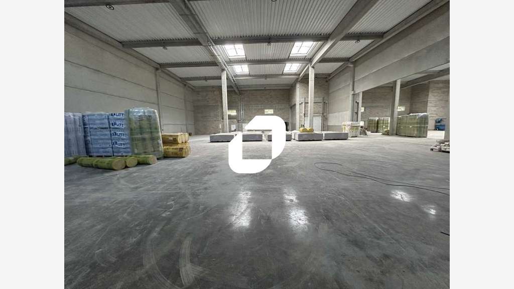 A louer Local d'activité 1300m² Moissy cramayel