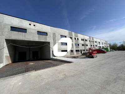 A louer Local d'activité 2600m² Moissy cramayel