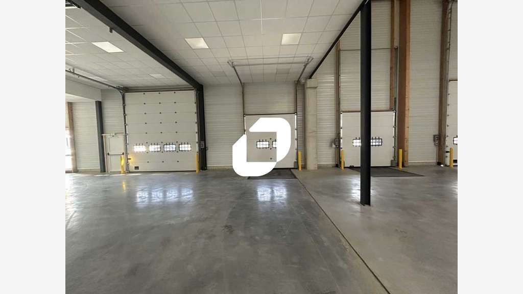 A louer Local d'activité 841m² Moissy cramayel