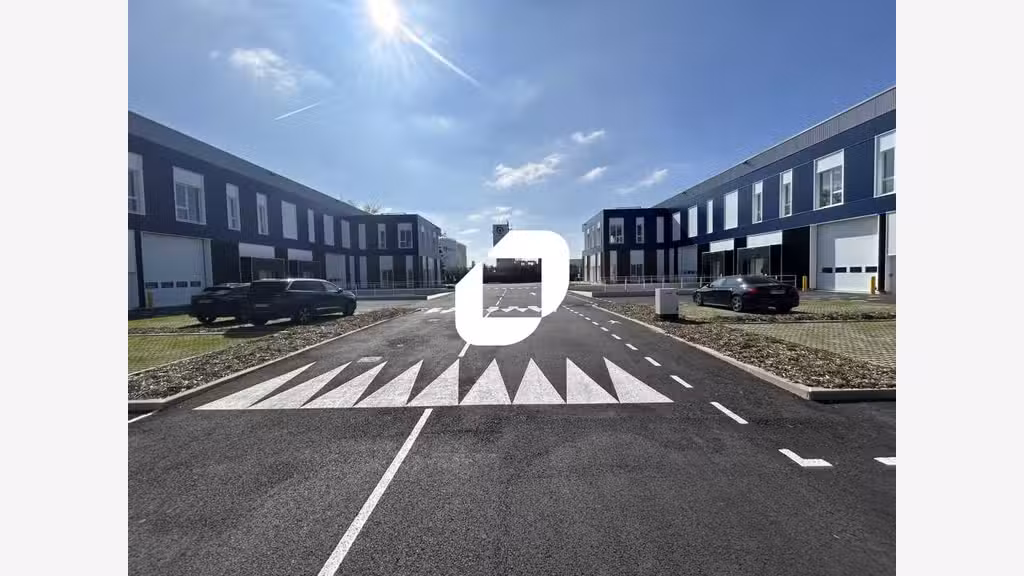 A louer Local d'activité 824m² Moissy cramayel