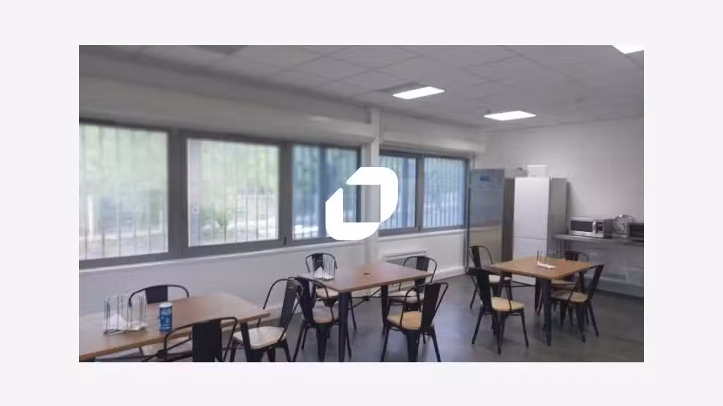 A louer Local d'activité 10997m² Moissy cramayel