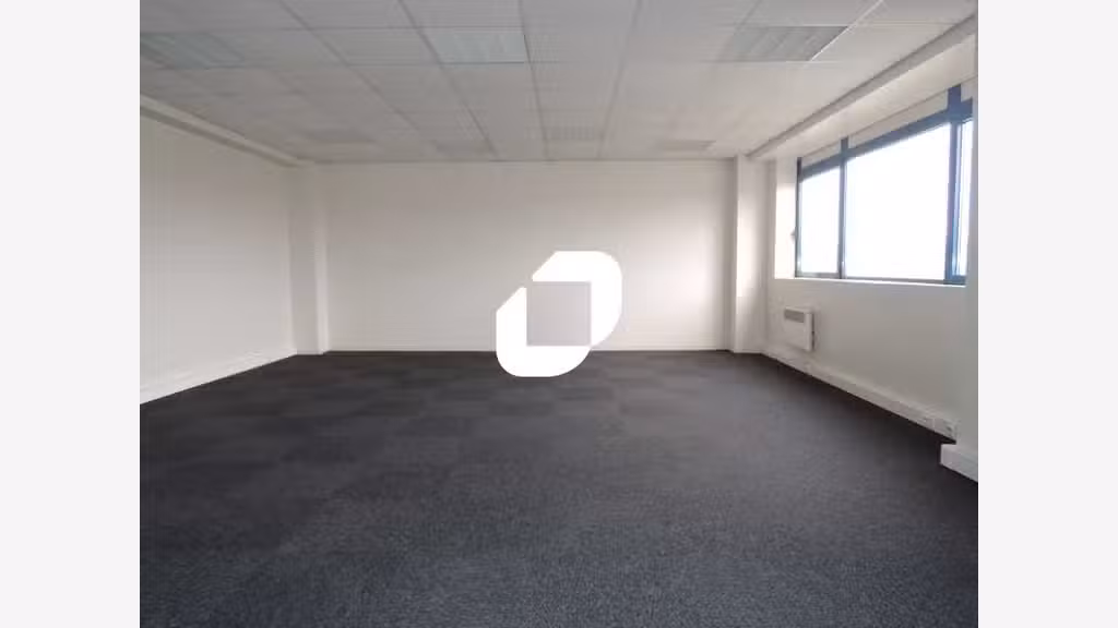 A louer Local d'activité 760m² Moissy cramayel