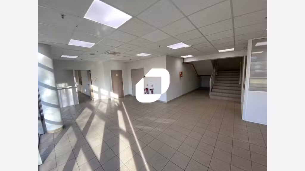 A louer Local d'activité 20496m² Moissy cramayel