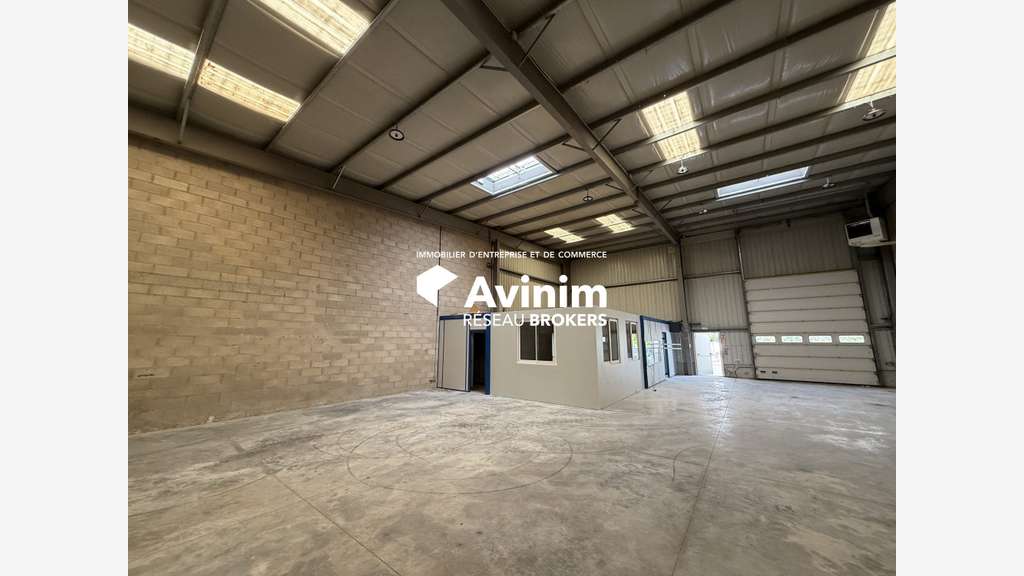 Montataire - Entrepôt 322 m2 à la location