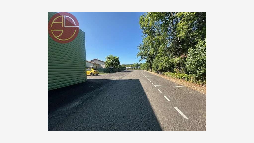 A louer 450m² d'entrepôt à Montauban