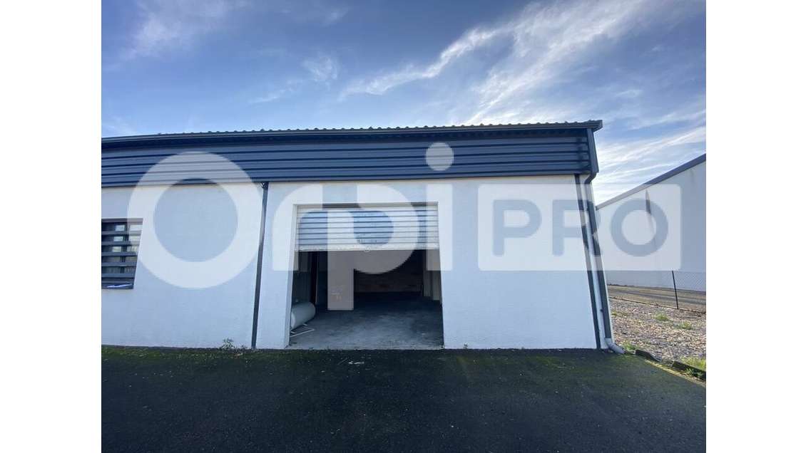 A louer local professionnel 80m² à Montauban Nord