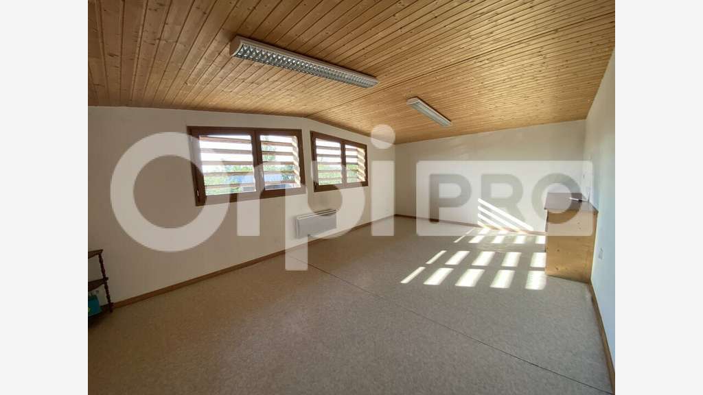 A louer local d'activité de 770m² à Montauban Nord