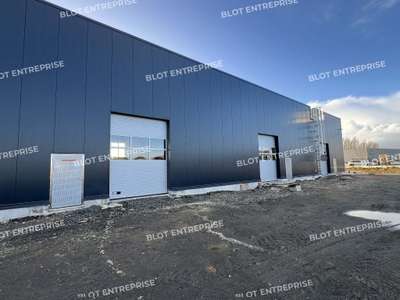 Loue cellule activités 450m² Montauban-de-Bretagne