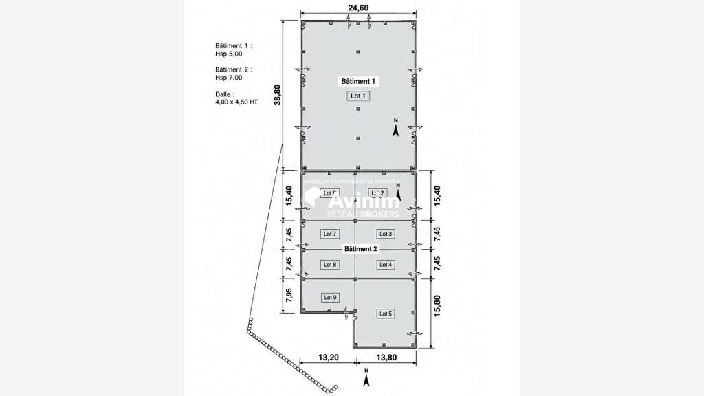 A louer local neuf de 415m² en za à Montauroux