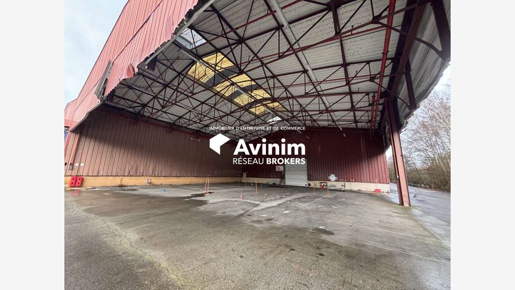 Entrepôt logistique 3 700m² à louer à Montbéliard
