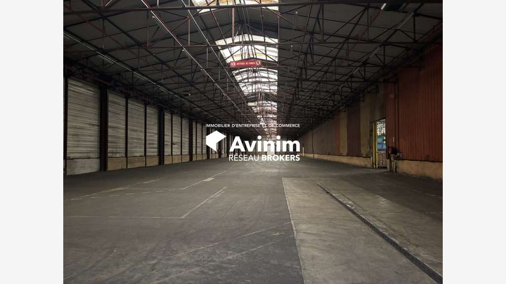 Entrepôt logistique 3 700m² à louer à Montbéliard