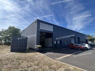 A LOUER - CELLULES D'ACTIVITES - 170 m² - 