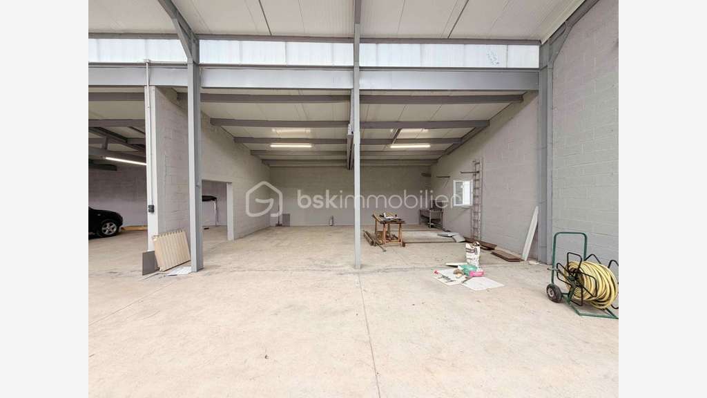Vente local artisanal & showroom de 450m² dept 71