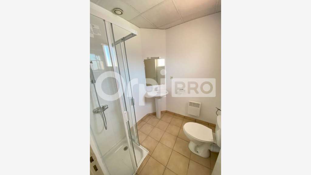 A louer local professionnel 43m² centre Montech