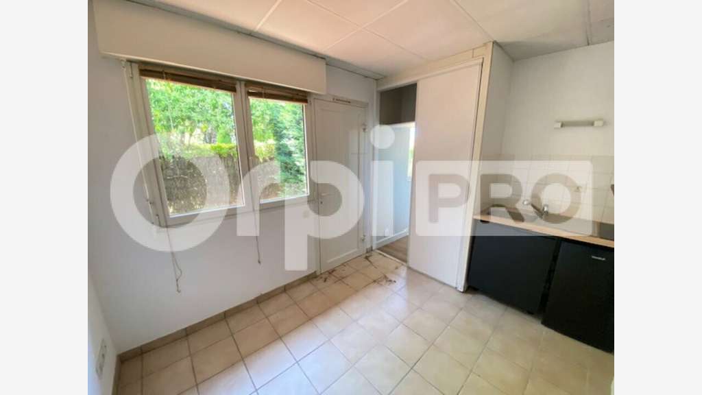 A louer local professionnel 43m² centre Montech