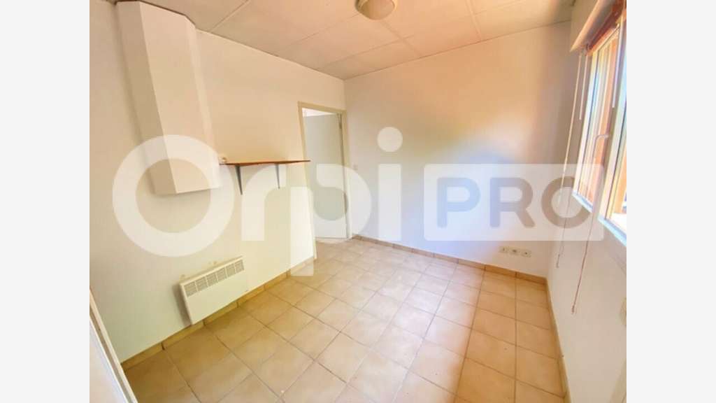 A louer local professionnel 43m² centre Montech