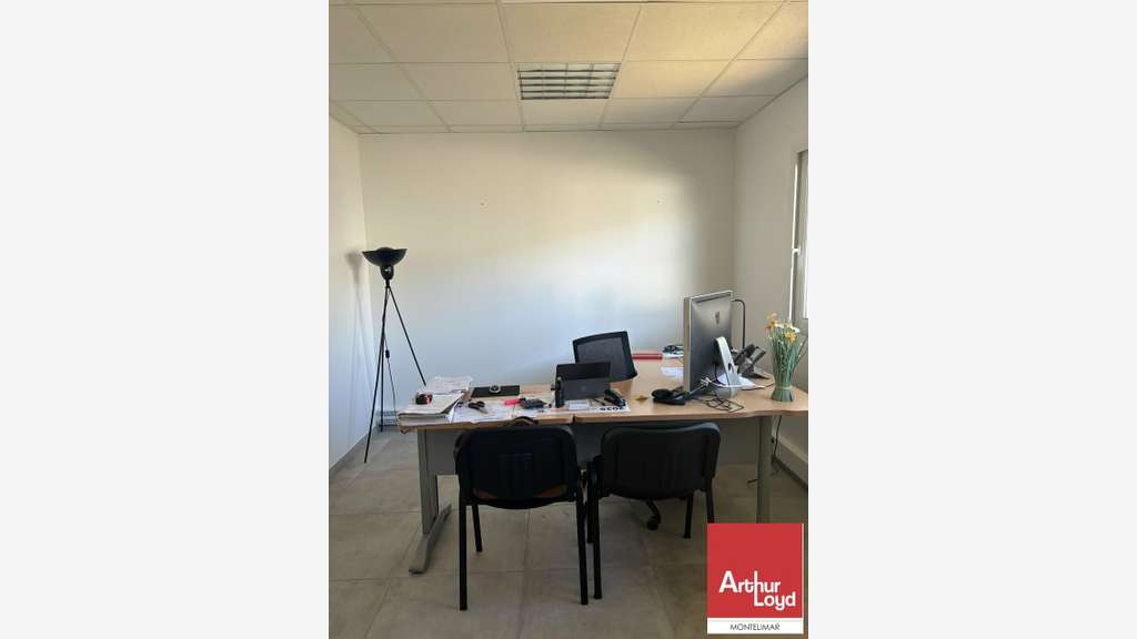 Entrepôt 515m² à louer Montélimar Zone Fortuneau