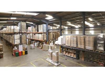 Location Locaux d'activités - Entrepôts à Monteux