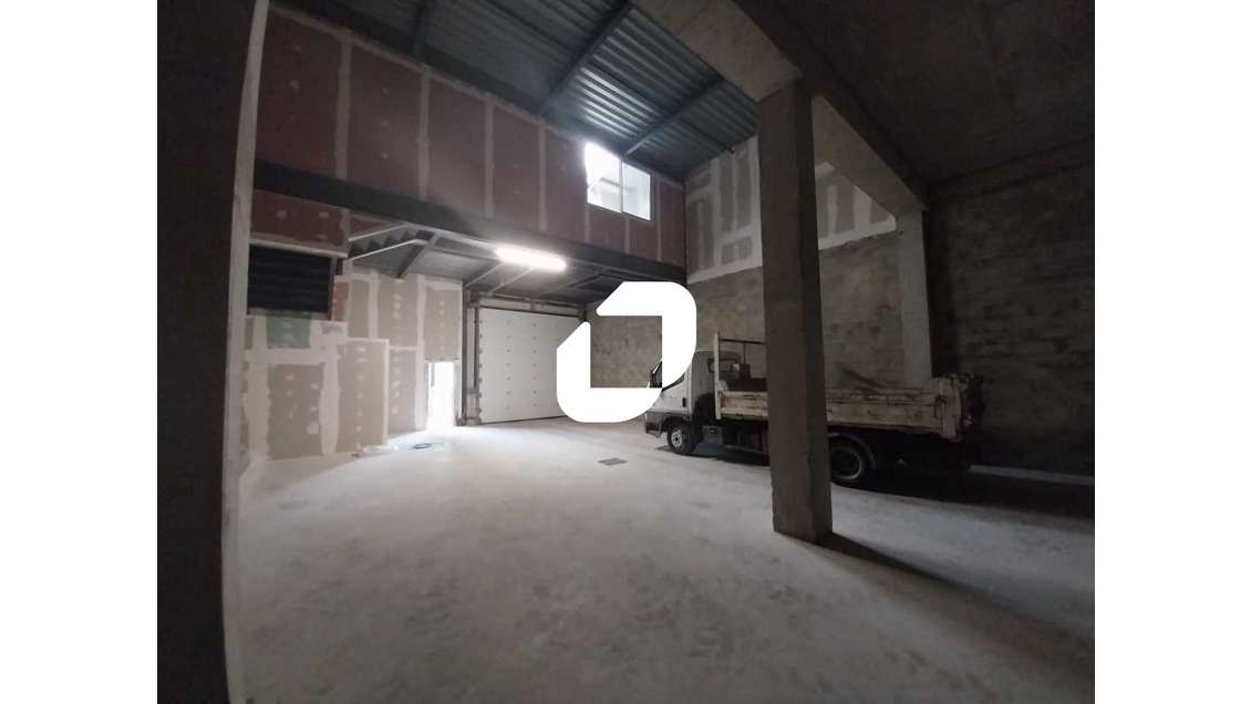 A louer Local d'activité 512m² Montfermeil