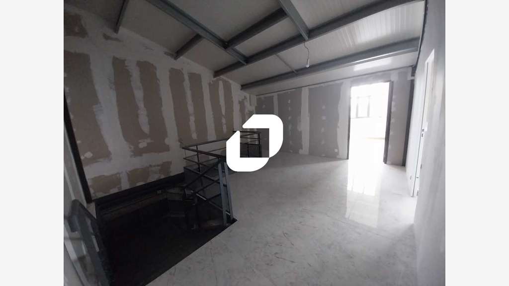A louer Local d'activité 512m² Montfermeil