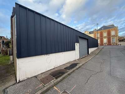 À louer local d'activités 320m² à Montivilliers