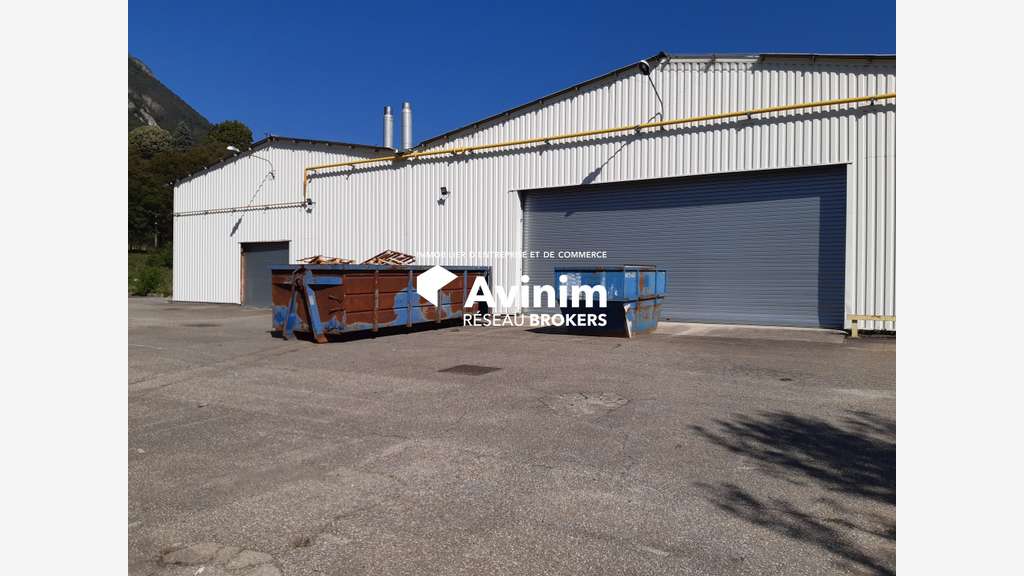 Entrepôt logistique 3855m² à louer à Montmélian
