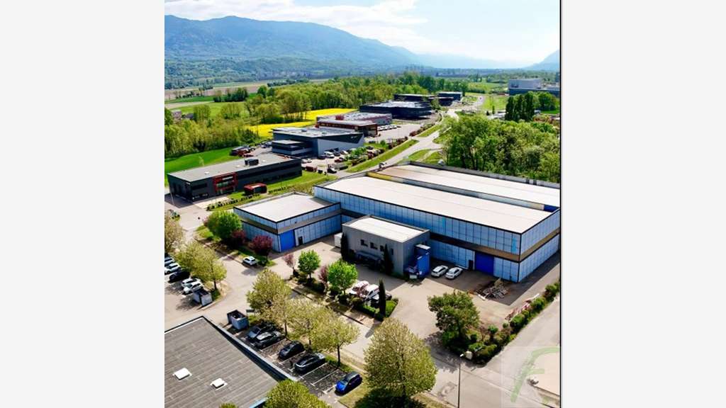 A louer ensemble industriel de 3200m² à Montmélian