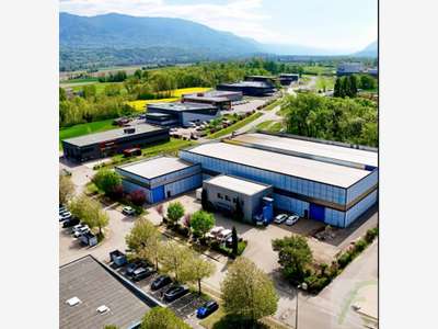 A louer ensemble industriel de 3200m² à Montmélian