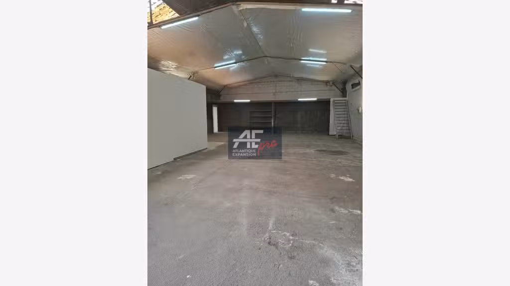 A louer local d'activité 191m² Montoir-de-Bretagne