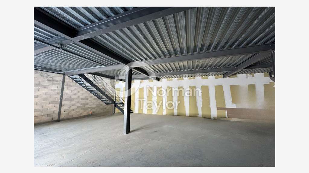 Local d'activité à louer à Montpellier Nord