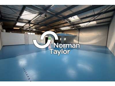 Location Locaux d'activités - Entrepôts à Montpellier