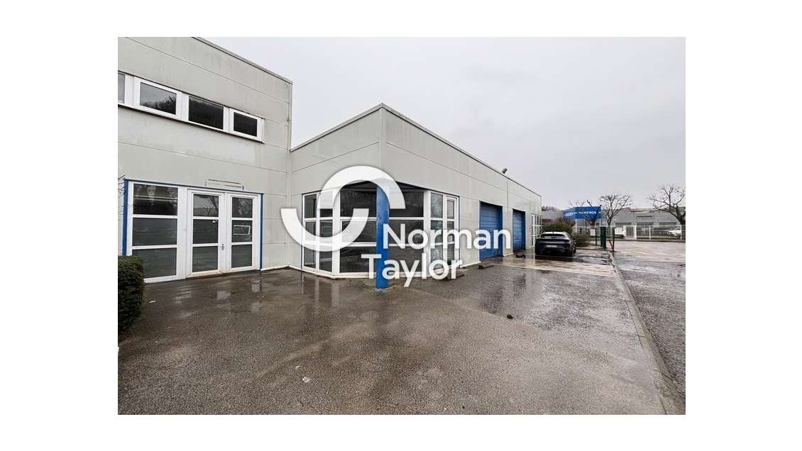 A louer local d'activité de 145m² à Montpellier