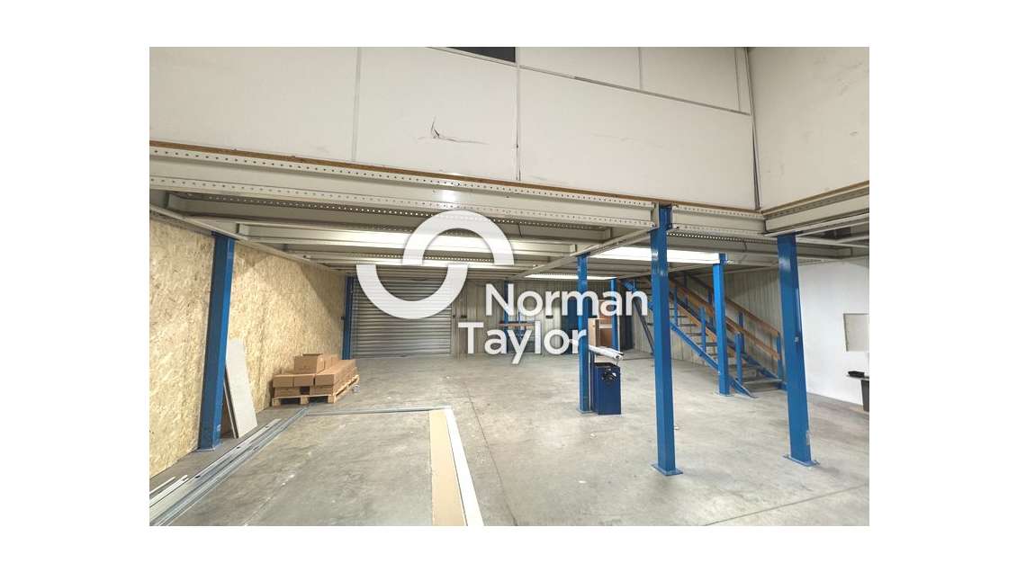 Locaux d'activité à louer à Montpellier Tournezy