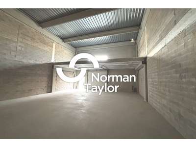 Location Locaux d'activités - Entrepôts à Montpellier