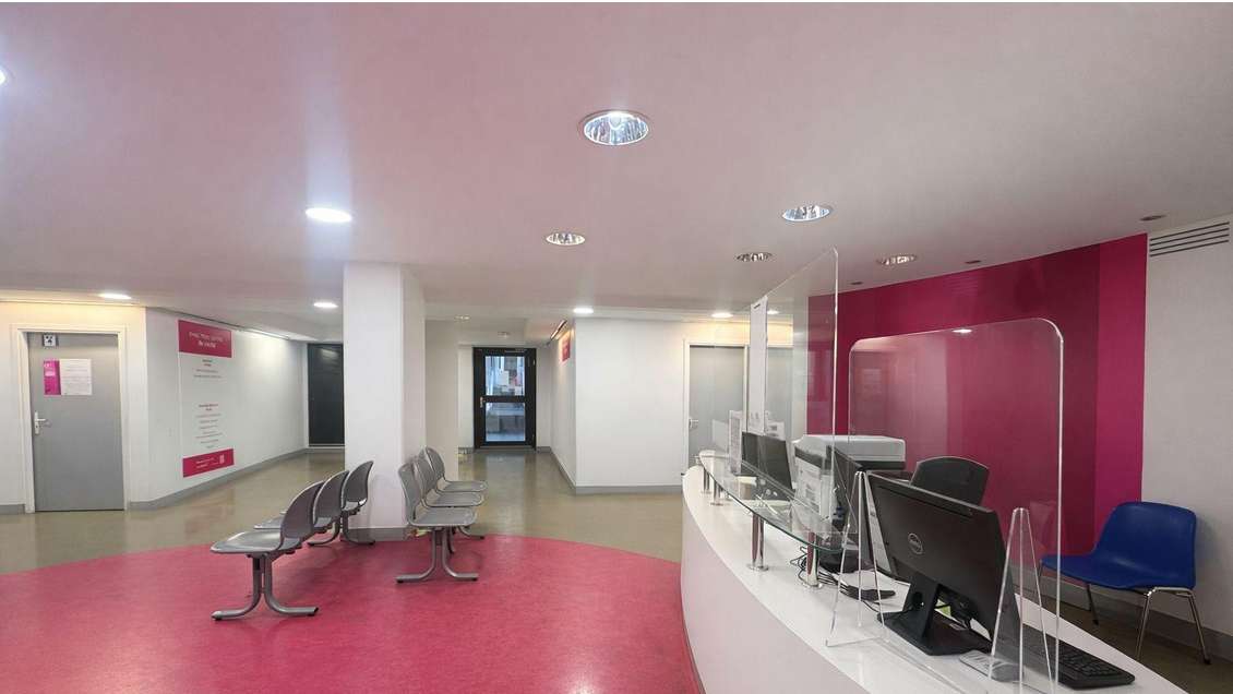 Location local d'activités 1 330m² à Montreuil