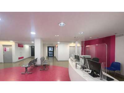 Location Locaux d'activités - Entrepôts à Montreuil