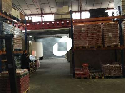 Location Locaux d'activités - Entrepôts à Montreuil