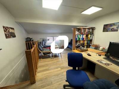 A louer Local d'activité 151m² Montreuil