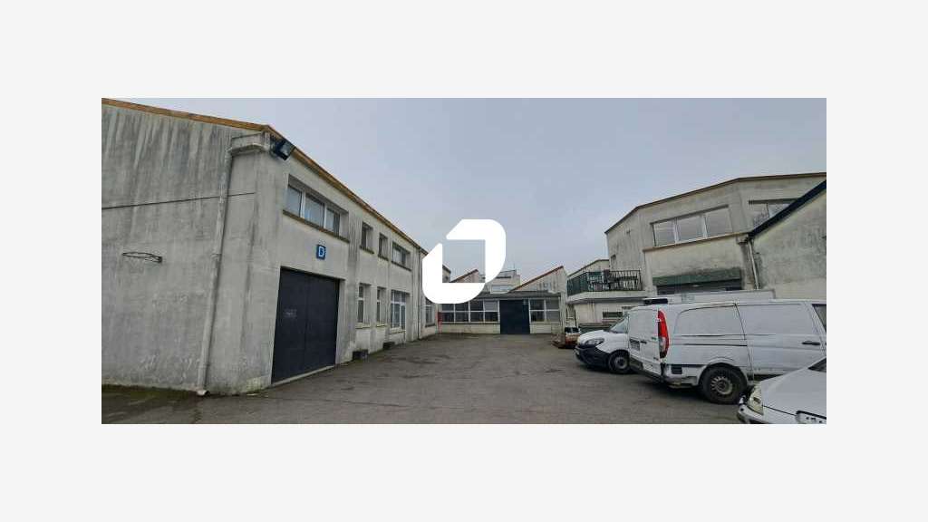A louer Local d'activité 1587m² Montreuil